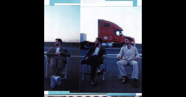 Greetings From Your Hometown (Deluxe Edition) - Jonas Brothers